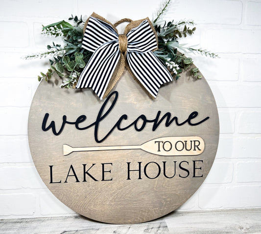 Welcome Lake House Door Hanger - B-Cozy Home Decor