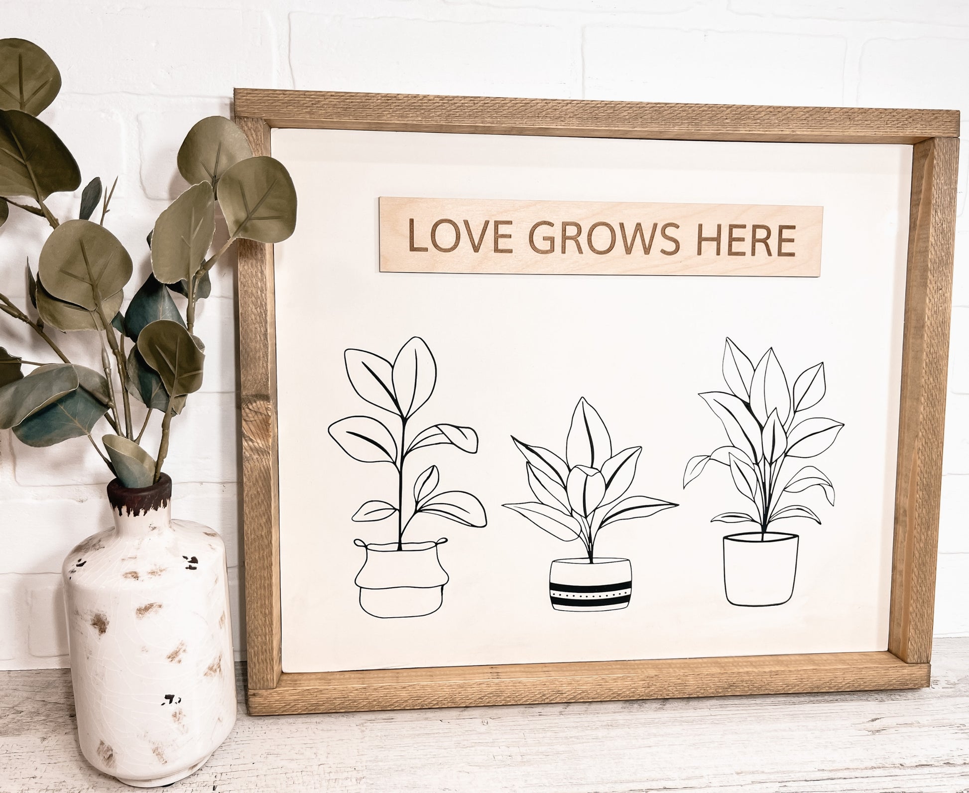 Love Grows Here - B-Cozy Home Decor